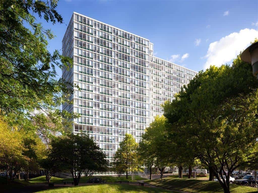 2951 S Martin Luther King Dr, Chicago, IL 60616 » Zentro